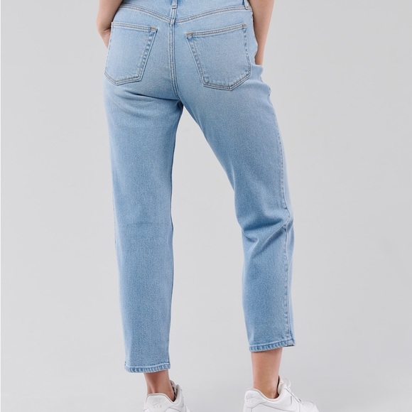 Hollister ultra high rise mom jeans - Picture 5 of 8
